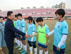 逸剑风云决冷无情入队前置